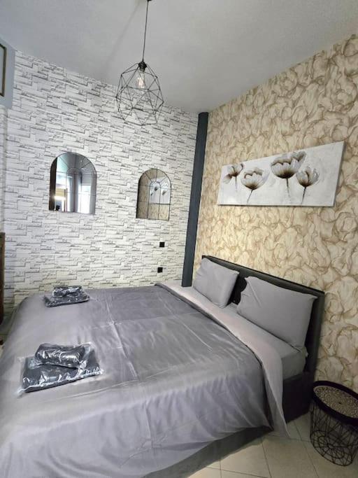 Gpxclr Guestsuiteno2 *